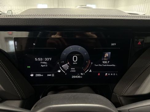 Used 2025 GMC Yukon XL Denali image 13