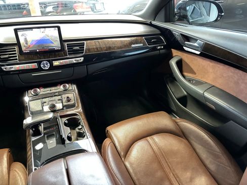 Used 2014 Audi A8 L 3.0T image 11