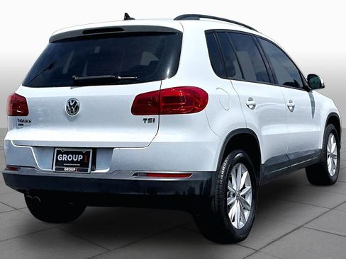 Used 2017 Volkswagen Tiguan Limited FWD image 12