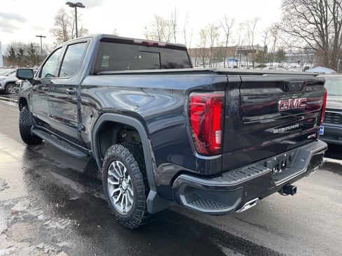 Used 2022 GMC Sierra 1500 AT4 w/ AT4 Premium Package image 8