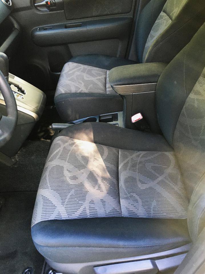 Used 2014 Scion xB FWD image 12