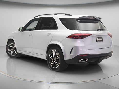 New 2026 Mercedes-Benz GLE 350 4MATIC image 2