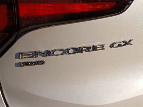 Used 2020 Buick Encore GX Select w/ Sport Touring Package image 26