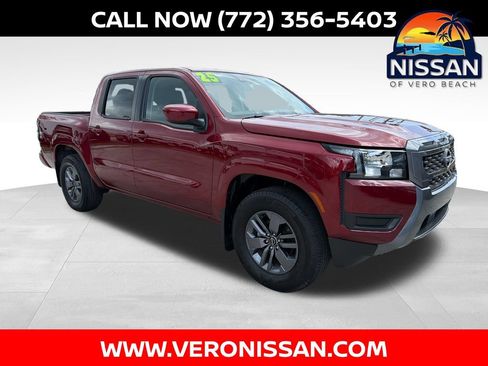 Certified 2025 Nissan Frontier SV RWD image 1