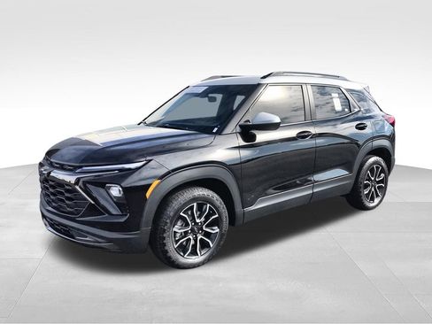 Used 2024 Chevrolet TrailBlazer ACTIV FWD image 4