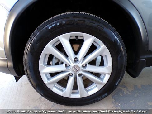 Used 2017 Nissan Rogue Sport S w/ S Appearance Package FWD image 37