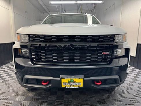 Used 2021 Chevrolet Silverado 1500 Custom Trail Boss AWD/4WD image 2