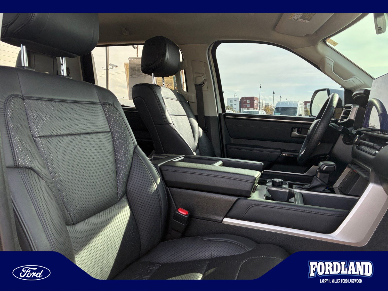 Used 2023 Toyota Tundra Limited w/ TRD Off-Road Package AWD/4WD image 19