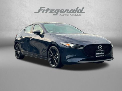 Used 2025 MAZDA MAZDA3 s Sport FWD image 1