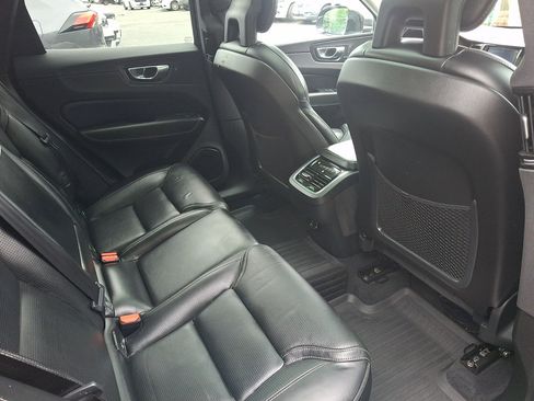 Used 2018 Volvo XC60 T6 Inscription w/ Luxury Seat Package AWD/4WD image 15