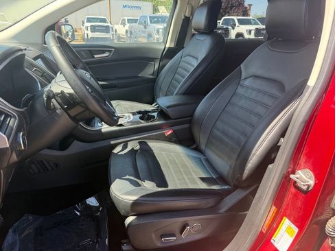 Used 2017 Ford Edge SEL w/ Equipment Group 201A AWD/4WD image 10