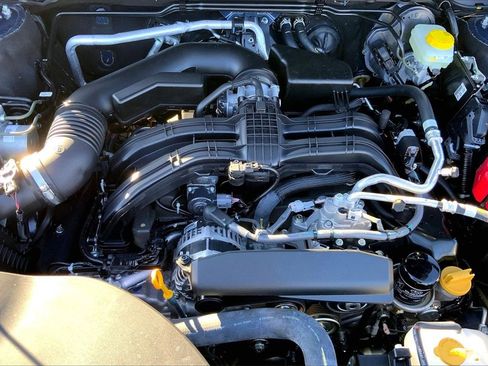 Certified 2025 Subaru Outback Premium image 30