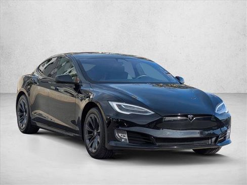 Used 2020 Tesla Model S Long Range image 3