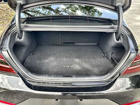 Used 2023 Genesis G70 2.0T RWD image 25