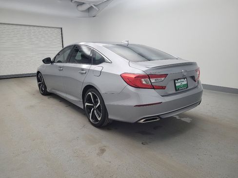 Used 2018 Honda Accord Sport image 5