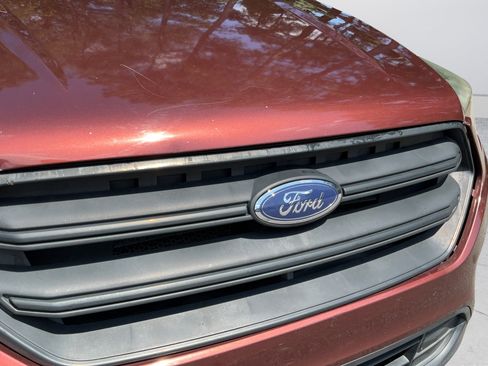Used 2018 Ford Escape S FWD image 31