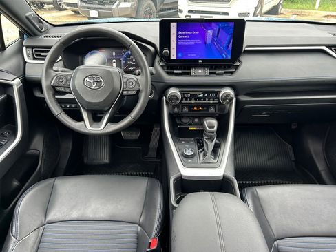 Used 2023 Toyota RAV4 XSE AWD/4WD image 18