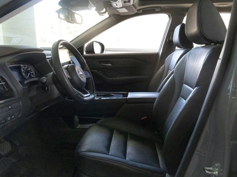 Used 2023 Nissan Rogue SL FWD image 14