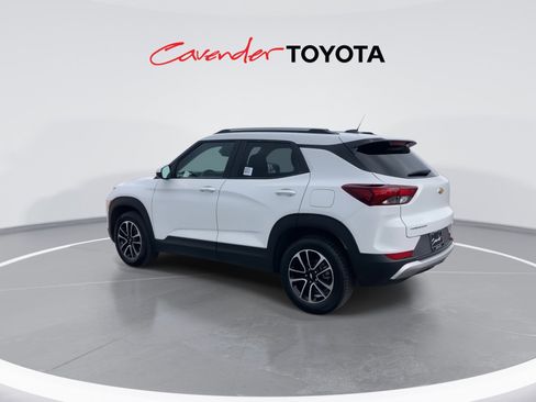 Used 2025 Chevrolet TrailBlazer LT image 6