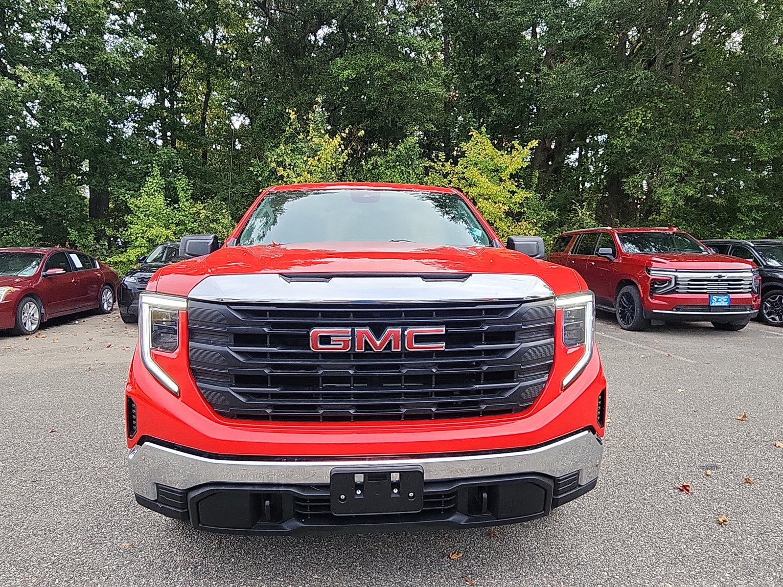 Used 2023 GMC Sierra 1500 Pro AWD/4WD image 8