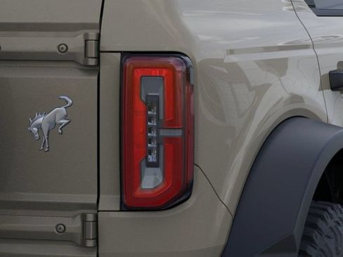 New 2026 Ford Bronco Badlands AWD/4WD image 27
