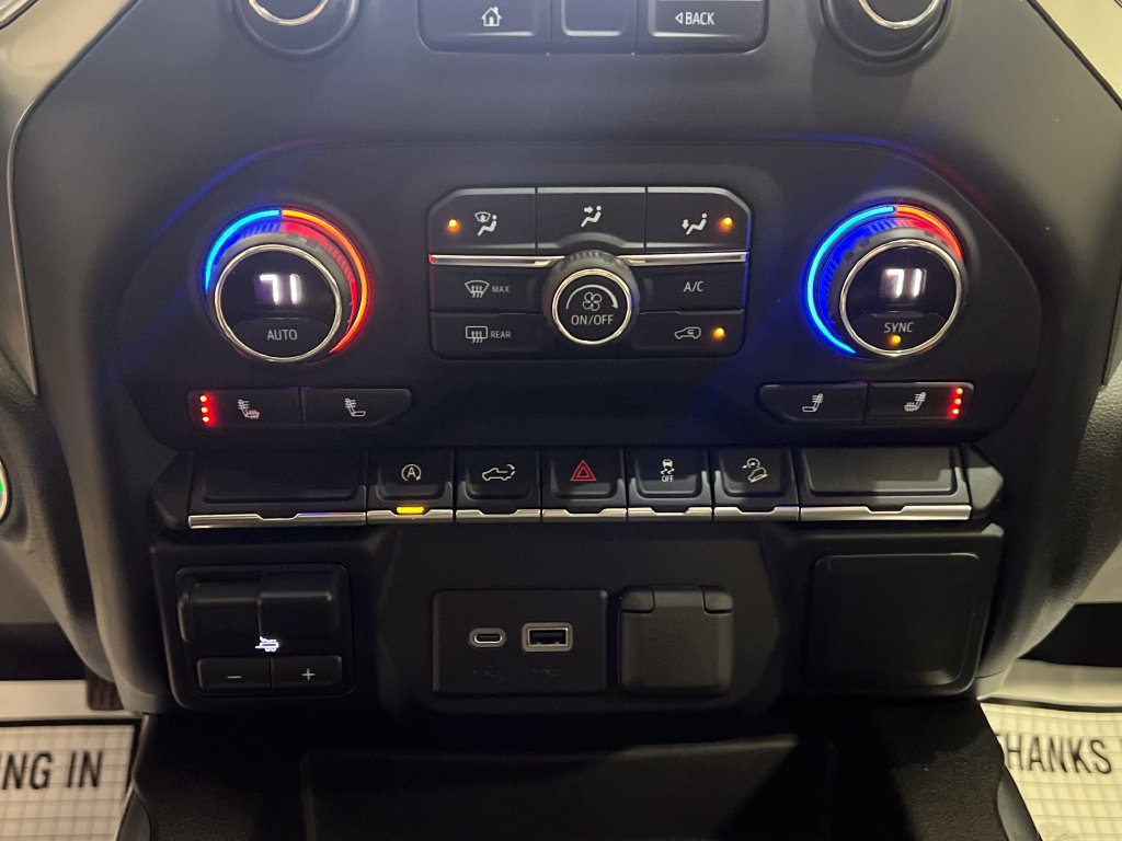 Used 2021 Chevrolet Silverado 1500 RST AWD/4WD image 33