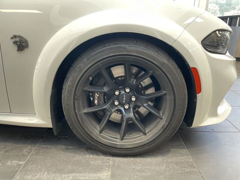 Used 2021 Dodge Charger SRT Hellcat RWD image 13