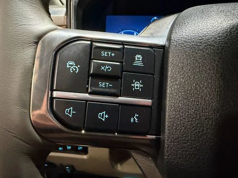 Used 2026 Ford F350 Platinum w/ Platinum Plus Package AWD/4WD image 22