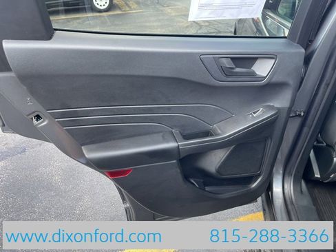 Used 2022 Ford Escape SE w/ Convenience Package image 23