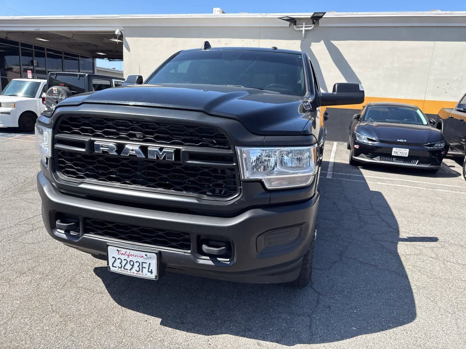 Used 2022 RAM 3500 Tradesman AWD/4WD image 3