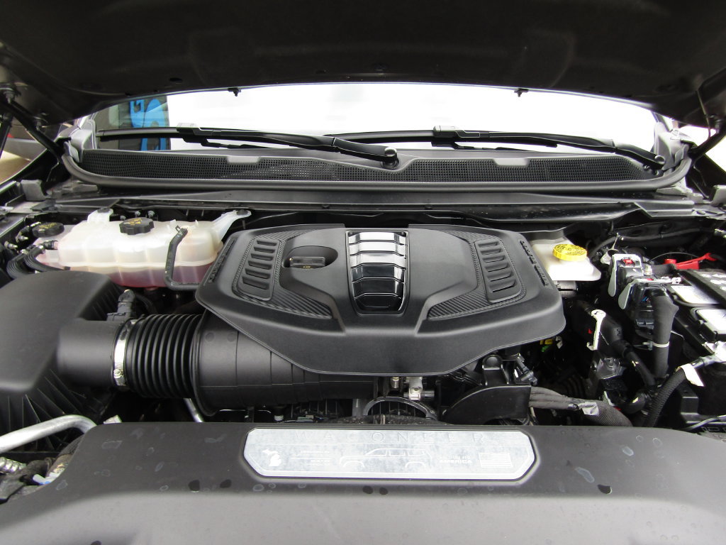 Used 2025 Jeep Wagoneer Series II AWD/4WD image 35