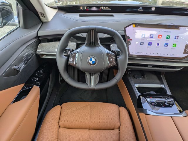 New 2027 BMW 740i RWD image 16