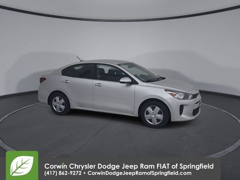 Used 2018 Kia Rio S FWD image 2