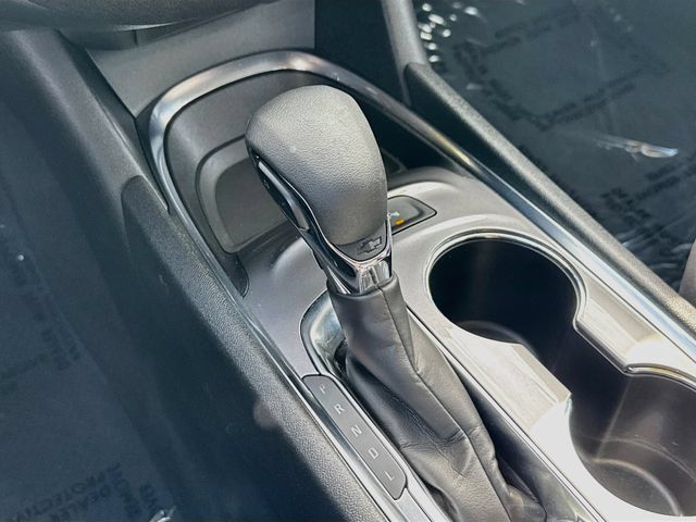 Used 2024 Chevrolet Malibu LT FWD image 16