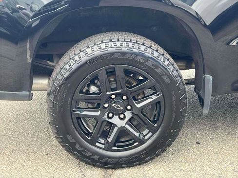 Used 2023 Chevrolet Silverado 1500 RST image 9