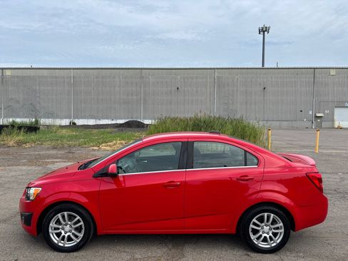 Used 2016 Chevrolet Sonic LT w/ Wheels and Fog Lamp Package FWD image 6