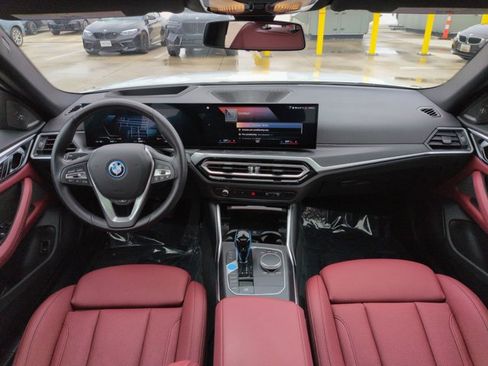 Used 2023 BMW i4 eDrive40 w/ Premium Package image 19