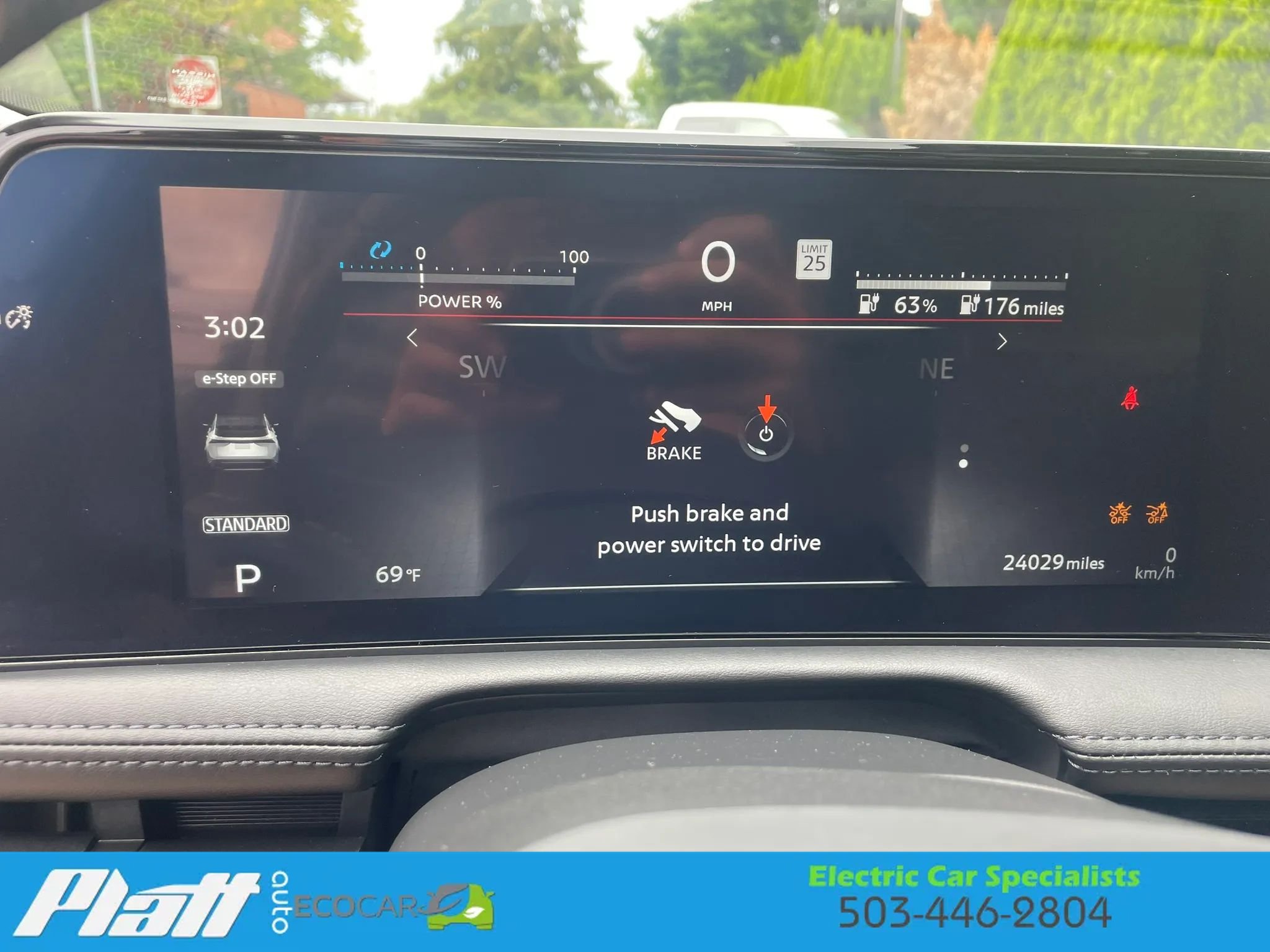 Used 2023 Nissan Ariya AWD image 29