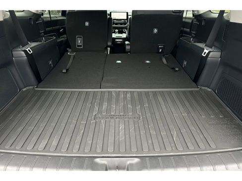 Used 2026 Toyota Grand Highlander Limited image 16