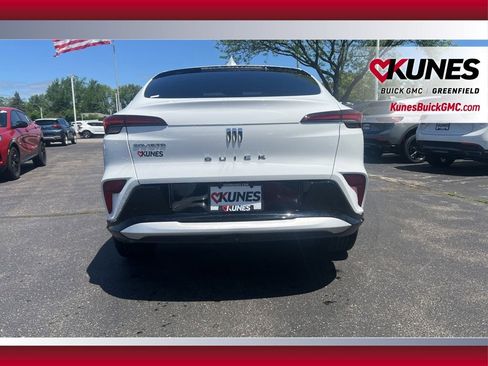 Used 2026 Buick Envista Sport Touring w/ Convenience I Package FWD image 6