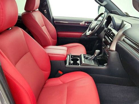 Used 2023 Lexus GX 460 Premium image 24