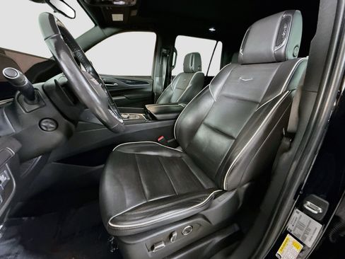 Used 2021 Cadillac Escalade Sport RWD image 22
