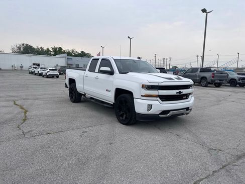Used 2018 Chevrolet Silverado 1500 LT w/ Rally 2 Edition AWD/4WD image 7