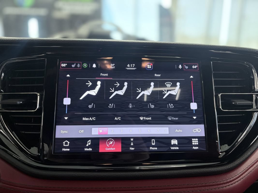 Used 2021 Dodge Durango R/T w/ Blacktop Package AWD/4WD image 34