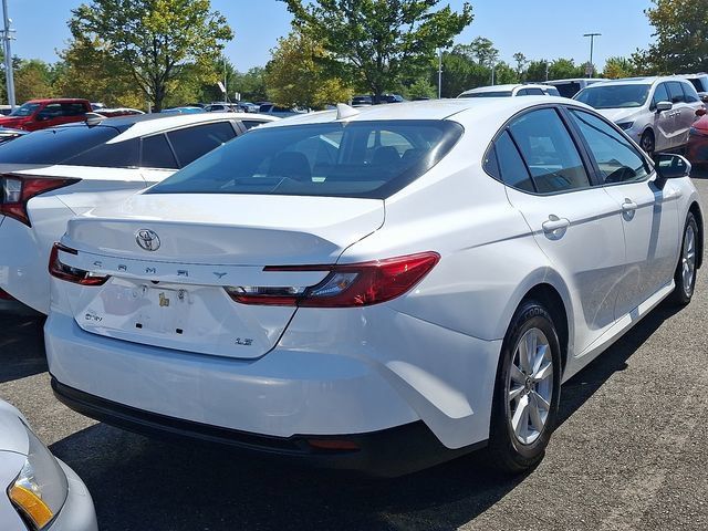 Used 2025 Toyota Camry LE FWD image 4