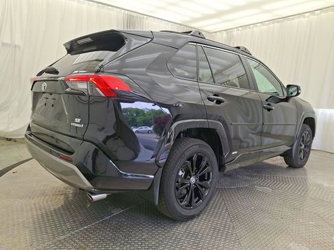 Certified 2024 Toyota RAV4 SE w/ Convenience Package AWD/4WD image 25