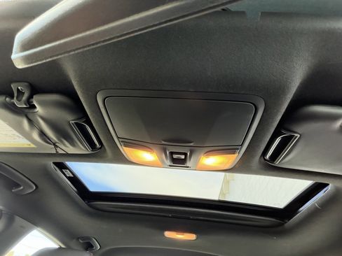 Used 2019 Hyundai Elantra Sport w/ Cargo Package image 12