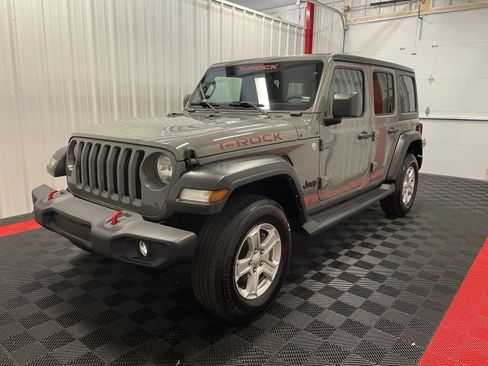 Used 2021 Jeep Wrangler Unlimited Sport AWD/4WD image 5