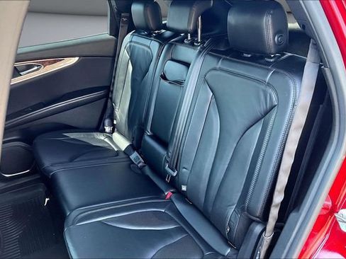 Used 2016 Lincoln MKX Select w/ Select Plus Package AWD/4WD image 22