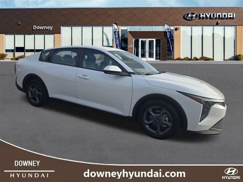 Used 2025 Kia K4 FWD image 7